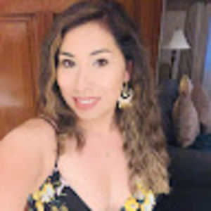 Meet your Posher, Leonor